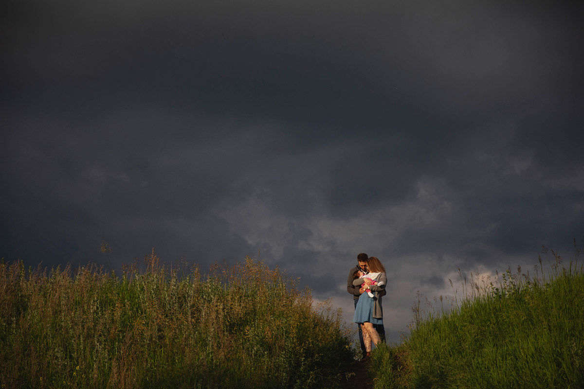 Outdoor Newborn Photography