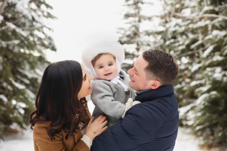 Indoor and Outdoor Christmas Mini Sessions